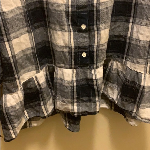 Top - Picture 4 of 6